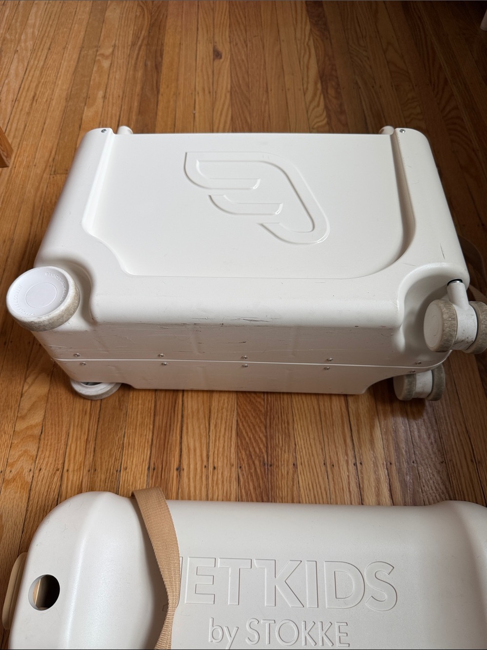 Stokke JetKids Bedbox Suitcase - Picture 6 of 11